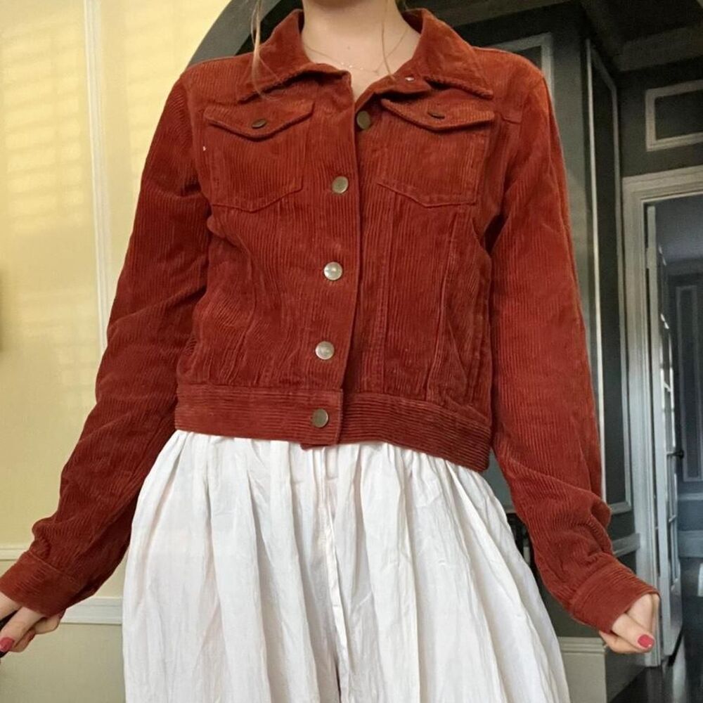 Western fall auburn corduroy jacket with vertical ribs